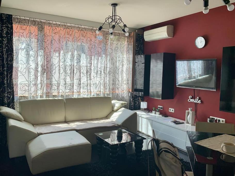Lovely Sofia Apartment Katerina With Free Parking Exterior foto